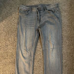 Banana republic, traveler 36 x 32 gray jeans